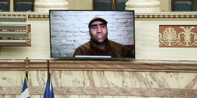 Πρεσβεία Ουκρανίας για τάγμα Αζόφ: Ρωσική προπαγάνδα ότι είναι παραστρατιωτική ομάδα