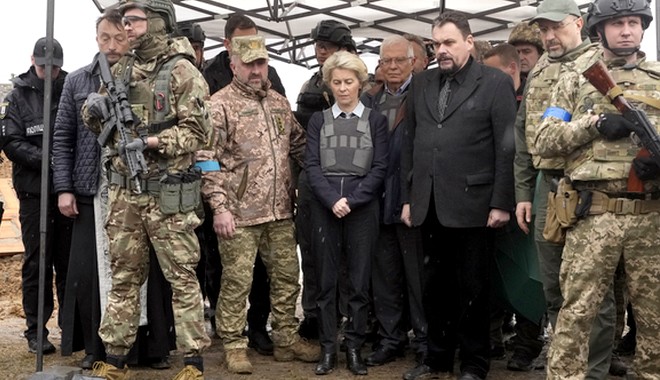 Η Ε.Ε. κλιμακώνει τη ρητορική κατά Ρωσίας: Οι πρώτες αναφορές για “εγκλήματα πολέμου στην Ουκρανία”