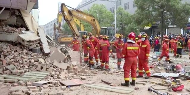 Κίνα: Στους 53 οι νεκροί από την κατάρρευση κτιρίου στην Τσανγκσά