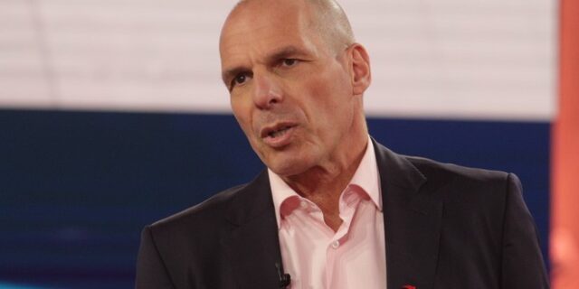Βαρουφάκης: Πλήγμα για όλους τους δημοκράτες του κόσμου η καταδίκη του Οσμάν Καβάλα