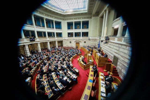 Τι κυβέρνηση θα έχουμε του χρόνου, τέτοια εποχή;