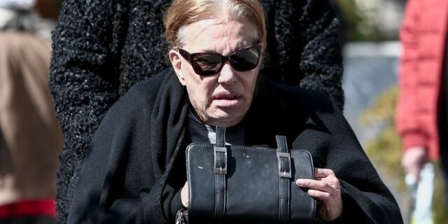Στο νοσοκομείο η Μαίρη Χρονοπούλου – Κάνει έκκληση για αίμα