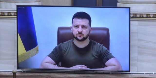 Η ομιλία Ζελένσκι στο Ελληνικό Κοινοβούλιο: Ελευθερία ή θάνατος για την Ουκρανία