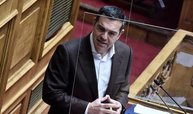 Τσίπρας: “Μαγείρεμα” με τα υπερκέρδη των καρτέλ, “ολιστική” αποτυχία για την κλιματική αλλαγή