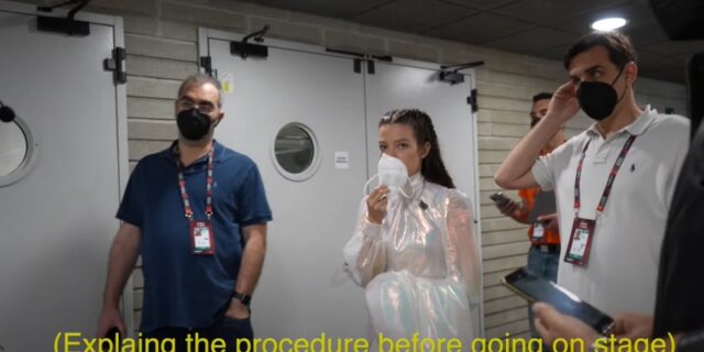 Eurovision 2022: Η αιθέρια πρόβα και η “πληρωμένη” απάντηση της Αμάντα Γεωργιάδη στη ρατσιστική ερώτηση