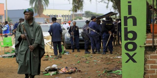Κονγκό: Τουλάχιστον 60 νεκροί από επίθεση πολιτοφυλακής σε καταυλισμό εκτοπισμένων