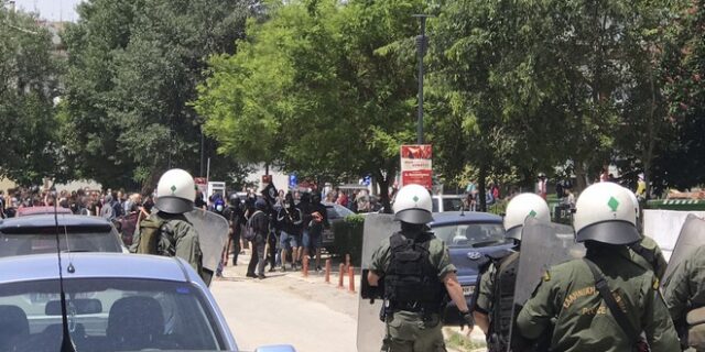 Θεσσαλονίκη: Στον εισαγγελέα οι δύο συλληφθέντες από τα χθεσινά επεισόδια στο ΑΠΘ