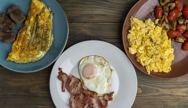 Οι τρεις πιο νόστιμες συνταγές με αυγά, που θα λατρέψουν μικροί και μεγάλοι