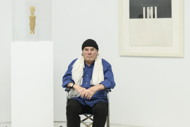 Brice Marden: Το Μουσείο Κυκλαδικής Τέχνης αποχαιρετά τον σπουδαίο καλλιτέχνη