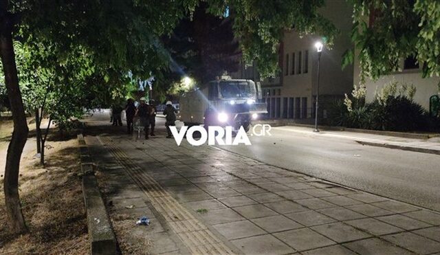 Θεσσαλονίκη: 4 συλλήψεις και 29 προσαγωγές μετά τα επεισόδια στο ΑΠΘ