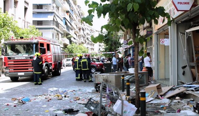 Έκρηξη σε κρεοπωλείο – μίνι μάρκετ στο κέντρο της Αθήνας – Τρεις τραυματίες