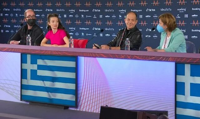 Eurovision 2022: Ρατσιστική ερώτηση στην Αμάντα Γεωργιάδη – Επέμβαση από την ΕΡΤ
