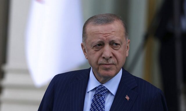 Νέες απειλές Ερντογάν: “Θα κάνουμε ό,τι χρειαστεί σε όσους μας βλέπουν σαν εχθρούς”