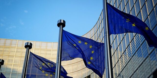 Ευρωπαϊκή Ένωση: Συμφωνία των “27” για υποχρεωτική αλληλεγγύη στο μεταναστευτικό