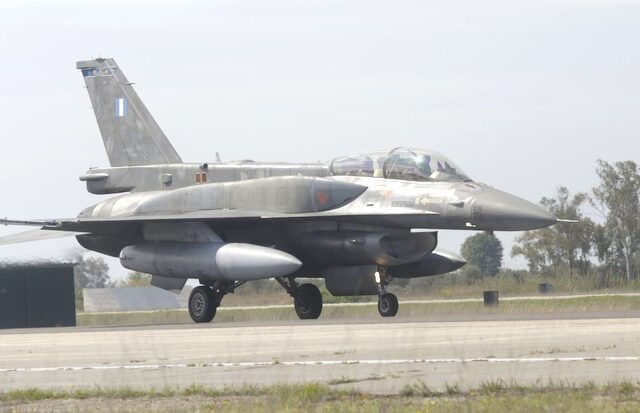 Παζάρια και παιχνίδια με F35 και F16: Οι διπλωματικές “αερομαχίες” Ελλάδας- Τουρκίας 