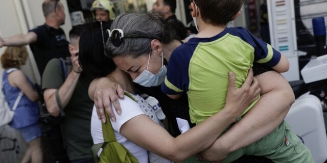 Μεγάλη φωτιά στο Βιοτεχνικό Επιμελητήριο Θεσσαλονίκης – Δύο διασωληνωμένοι