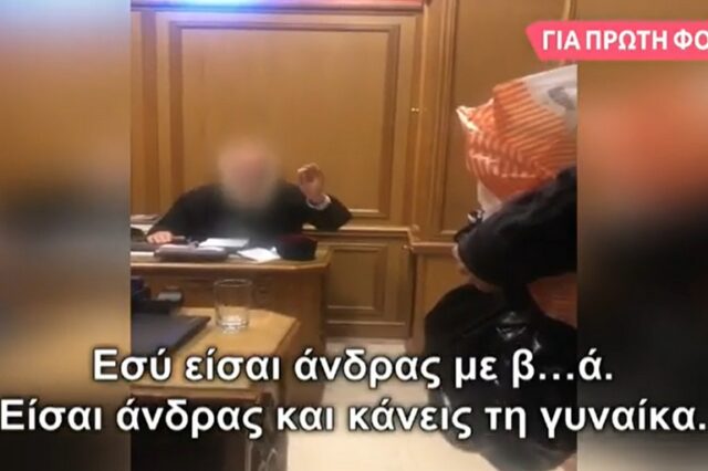 Καλλιθέα: Η εμετική επίθεση του ιερέα προς τη τρανς γυναίκα στο συσσίτιο, on camera – “Είσαι άντρας με β@@@ά”