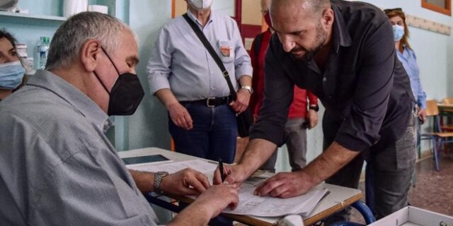 Εκλογές ΣΥΡΙΖΑ – Τζανακόπουλος: “Σήμερα γινόμαστε η πραγματική δύναμη πολιτικής αλλαγής της χώρας”