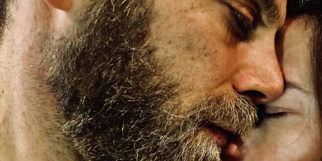 Χιροσίμα Αγάπη Μου: Η απόλυτη συντριβή και ο απόλυτος έρωτας στο θεατρικό σανίδι