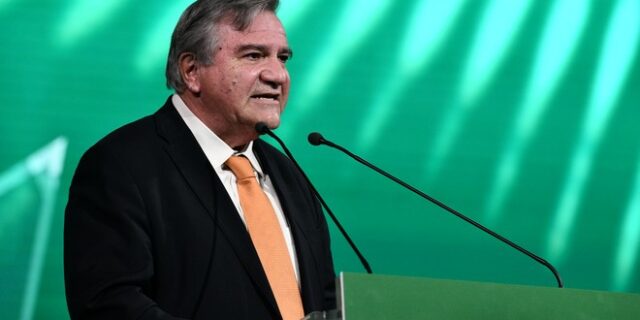 Συνέδριο ΠΑΣΟΚ – Καστανίδης: “Υποχρέωσή μας να διαφυλάξουμε την πολιτική αυτονομία του χώρου μας”