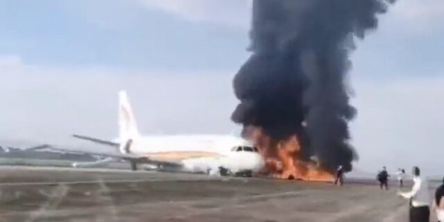 Κίνα: Αεροσκάφος βγαίνει από τον διάδρομο και παίρνει φωτιά – 40 τραυματίες