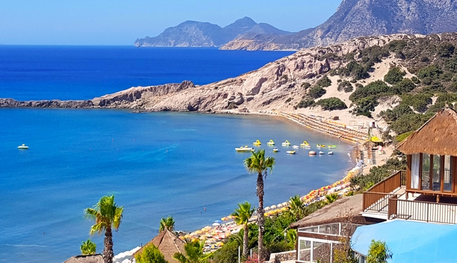 Tripadvisor: Τα καλύτερα ελληνικά ξενοδοχεία και παραλίες στον κόσμο – “Σάρωσε” ξενοδοχείο στην Κω