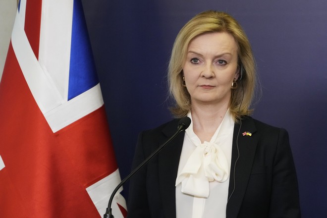 The Telegraph: Η Βρετανία θέλει να εξοπλίσει τη Μολδαβία για την προστατεύσει από τη ρωσική απειλή