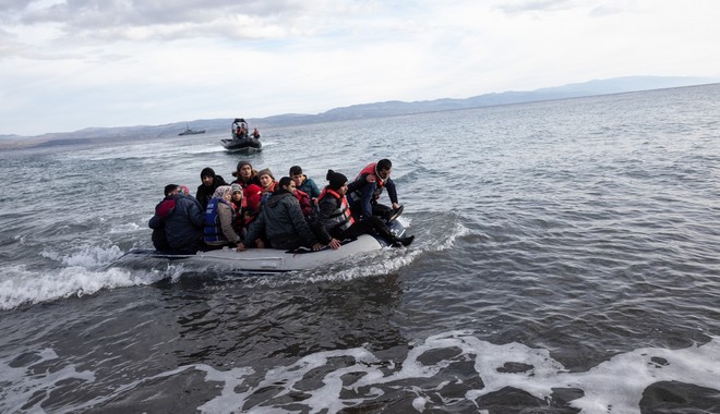 Επιχείρηση διάσωσης 220 προσφύγων ανοιχτά της Κρήτης
