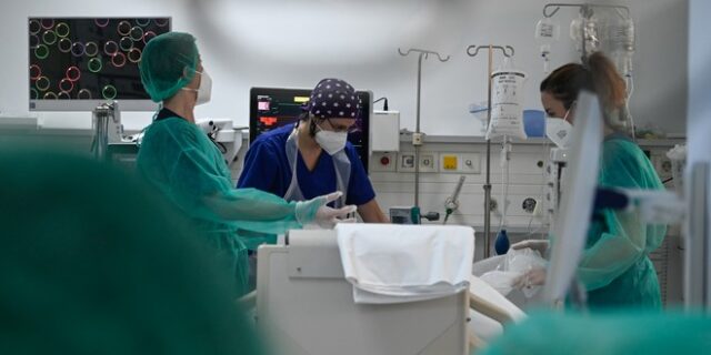Candida auris: Τα χαρακτηριστικά που καθιστούν δύσκολη την αντιμετώπιση του μύκητα των νοσοκομείων