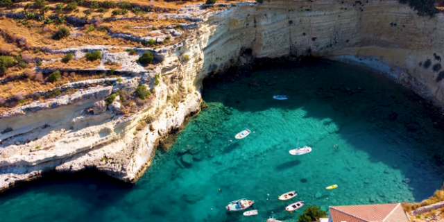 Μέζαπος: Ο κρυφός “παράδεισος” της Λακωνίας με την πλούσια ιστορία