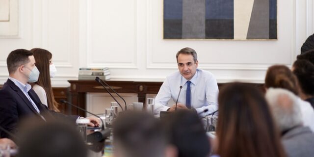 Φοιτητικές εστίες: Σκέψεις Μητσοτάκη για ΣΔΙΤ και ενοίκιο