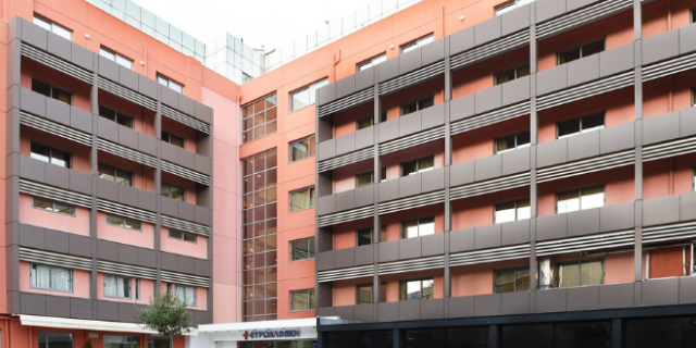 Ευρωκλινική: Κολεκτομή χωρίς τομή στην κοιλιά!