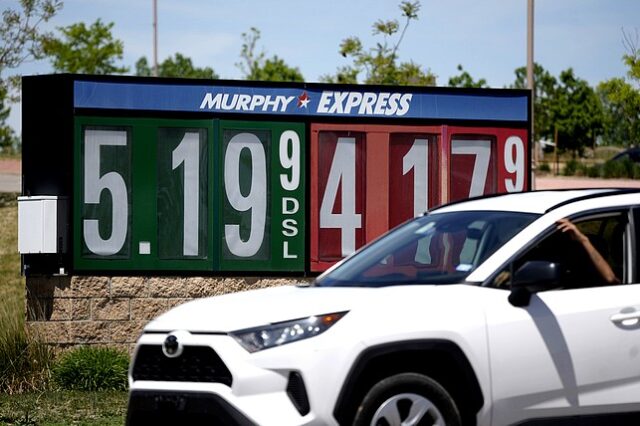 ΗΠΑ: Καταρρέει η ζήτηση στα καύσιμα, στα ύψη οι τιμές