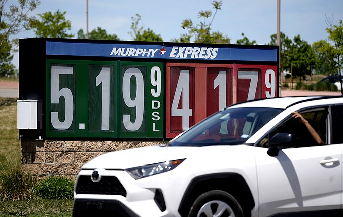 ΗΠΑ: Καταρρέει η ζήτηση στα καύσιμα, στα ύψη οι τιμές