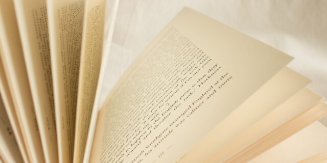 Bazaar βιβλίων στο Μουσείο Μπενάκη