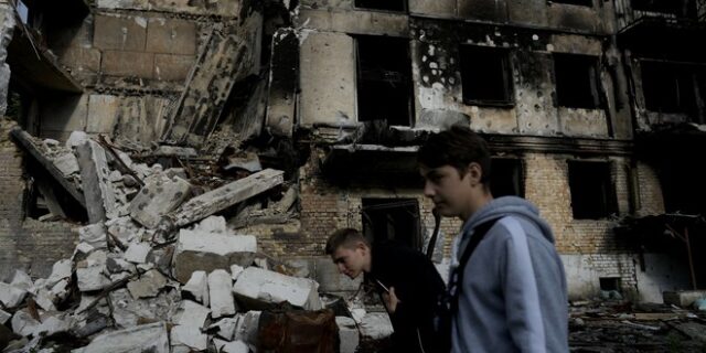 Ουκρανία: Πάνω από 4.000 άμαχοι, μεταξύ τους 200 παιδιά, σκοτώθηκαν από την έναρξη του πολέμου