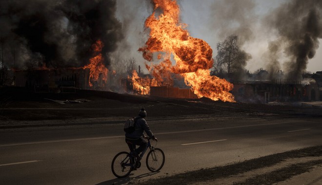Ουκρανία: Περίπου 8.000 οι αιχμάλωτοι πολέμου στο Ντονμπάς – Επιθέσεις σε πάνω από 40 πόλεις