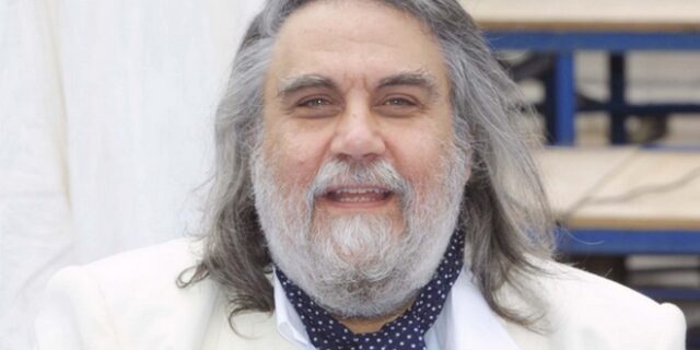 RIP #Vangelis: Το Twitter αποχαιρετά τον Βαγγέλη Παπαθανασίου
