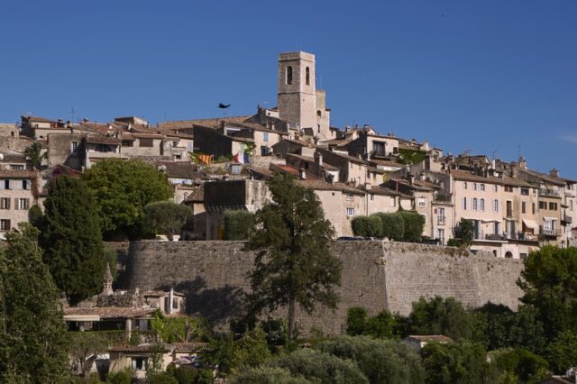 Saint-Paul de Vence: Το χωριό των καλλιτεχνών που ξέχασε ο Μακρόν