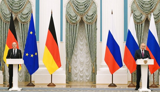 Τηλεφωνική επικοινωνία Σολτς – Πούτιν: Κατάπαυση του πυρός ζήτησε και πάλι ο γερμανός καγκελάριος
