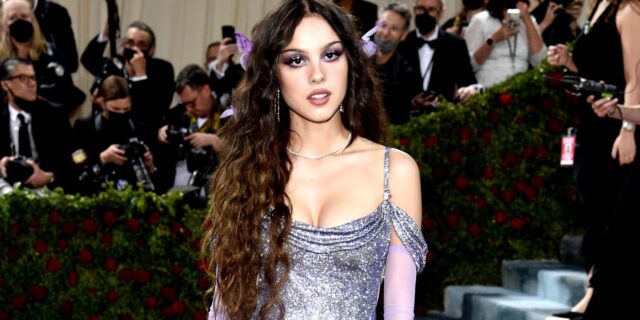Billboard Music Awards 2022 με Olivia Rodrigo στο “τιμόνι” – Οι νικητές