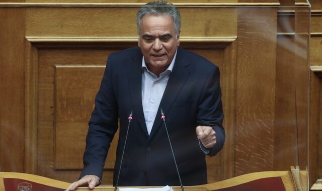 Σκουρλέτης: Η Αττική Οδός να παραχωρηθεί σε Δημόσιο φορέα