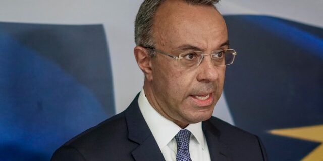 Σταϊκούρας: “Θα καλύψουμε το 70-80% της αύξησης του ρεύματος το 2ο εξάμηνο του 2022”