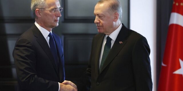 Στόλτενμπεργκ σε Ερντογάν: Οι συνομιλίες πρέπει να συνεχιστούν για την εξεύρεση λύσης