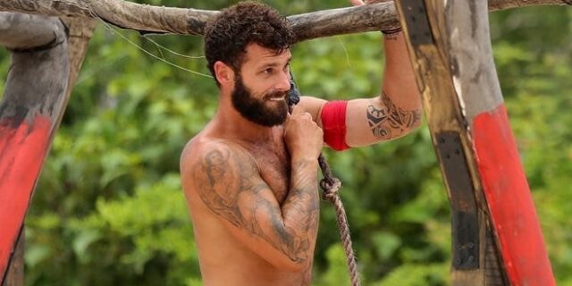 Survivor: Στην Ευελπίδων για να καταθέσει μήνυση μετά την επιστροφή του ο Στάθης Σχίζας