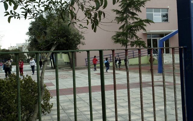 Θεσσαλονίκη: Εισαγγελική έρευνα για αλλοιωμένα λαχανικά σε μαθητές