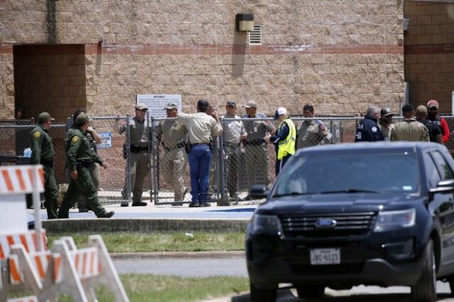 Μακελειό στο Τέξας: 15 νεκροί από πυροβολισμούς σε δημοτικό σχολείο – Διάγγελμα Μπάιντεν