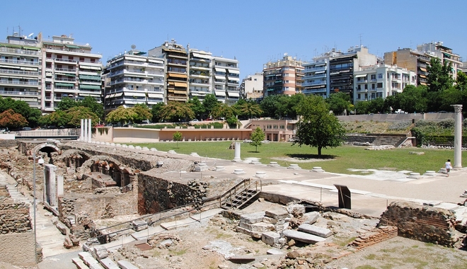 Τραγωδία στη Θεσσαλονίκη: Νεκρός ο 26χρονος που έπεσε από ύψος 4 μέτρων στη Ρωμαϊκή Αγορά