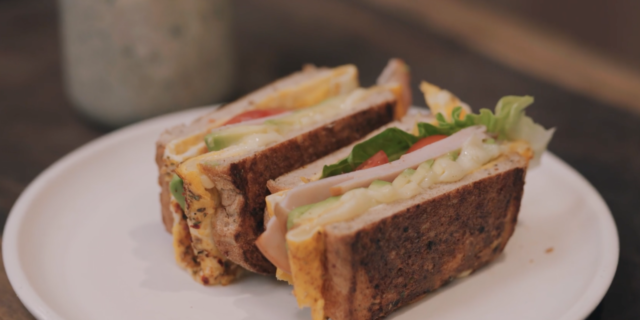 To πεντάλεπτο viral tik-tok sandwich που πρέπει να δοκιμάσεις