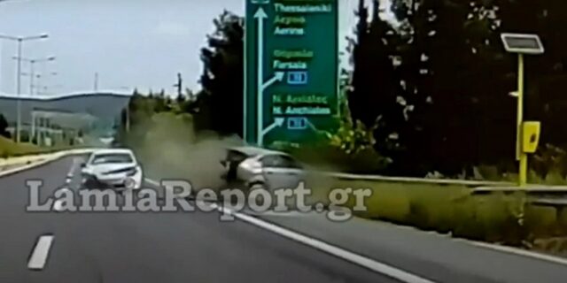 Βίντεο σοκ: Η στιγμή του τρομακτικού τροχαίου στη ΛΕΑ με θύμα τον 59χρονο